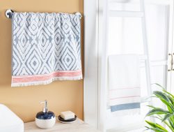 Madame Coco Celena 2’li Yüz Havlu Seti – Ekru/Mint Yeşili – 50×70 cm