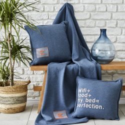 Karaca Home Softy Comfort Tv Battaniyesi İndigo 130x170cm