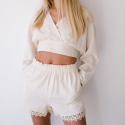 Lymra Şort – Krem