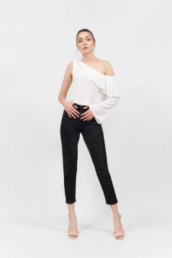 Asimetrik Beyaz Bluz