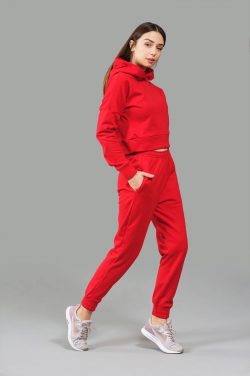 Kırmızı Kapüşonlu Sweatshirt