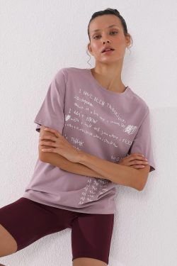 Gül Kurusu El Yazısı Baskılı O Yaka Kadın Oversize T-Shirt – 97137