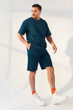 Zümrüt Küçük Yazı Baskılı O Yaka Erkek Oversize Bermuda Şort Takım – 85156