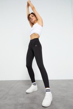 Siyah Yüksek Bel Streç Slim Fit Dar Paça Kadın Tayt – 94545