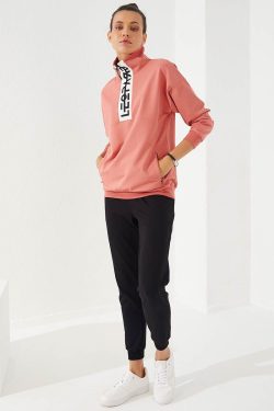 Pudra – Siyah Yarım Fermuar Dik Yaka Rahat Form Manşetli Kadın Eşofman Takım – 95263