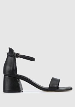 Siyah Kadin Topuklu Sandalet