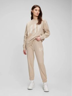 Bej Gap Logo Boyfriend Sweatshirt