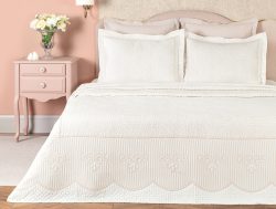 Madame Coco Jeanne Tek Kişilik Yatak Örtüsü