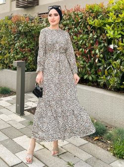 Tesettür Elbise Burcu Tesettür Kahverengi / Beyaz / Siyah