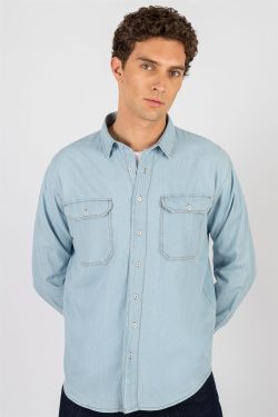 Rahat Kalıp Uzun Kol Spor Yaka Çift Cep Kapaklı Buz Mavisi Denim Kot Gömlek