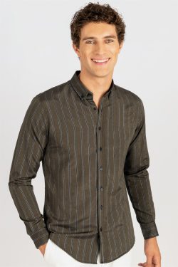 Slim Fit Uzun Kol Çizgili Yaka Düğmeli Erkek Gömlek