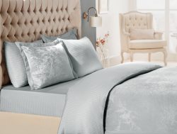 Madame Coco Lierre Çift Kişilik Jakarlı Saten Nevresim Takımı – Petrol/Gri