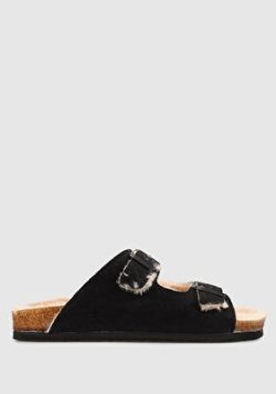 Siyah Kadin Ev Terliği