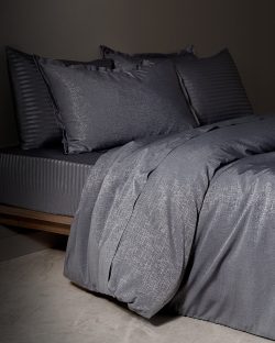 Madame Coco Vézelay Çift Kişilik Jakarlı Saten Nevresim Takımı