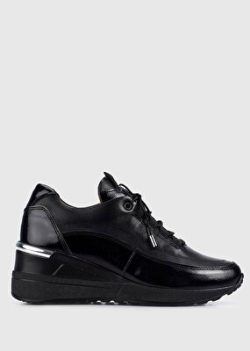 Siyah Deri Kadin Ayakkabi